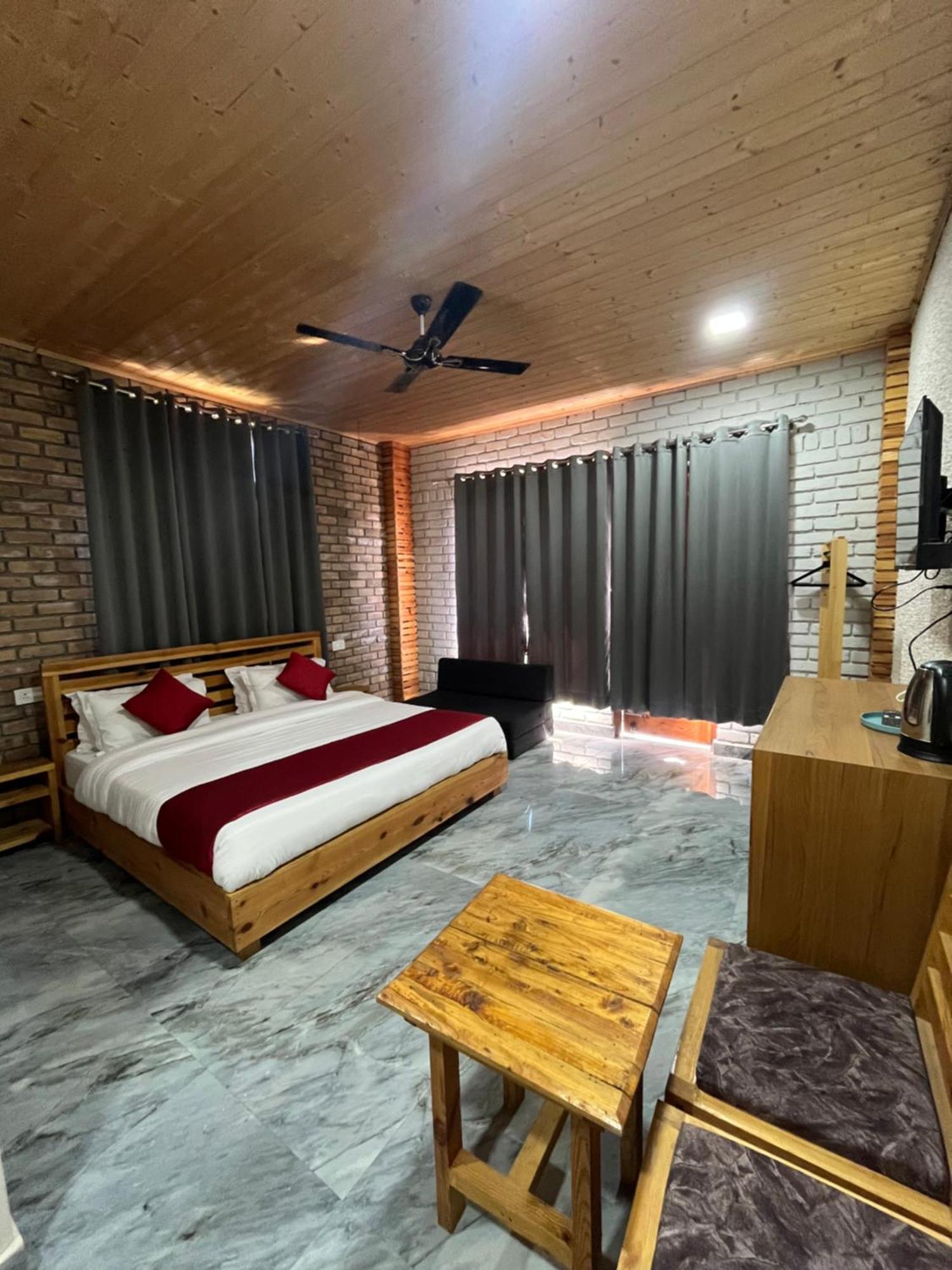 Hotel Paul Villa Bīr Esterno foto